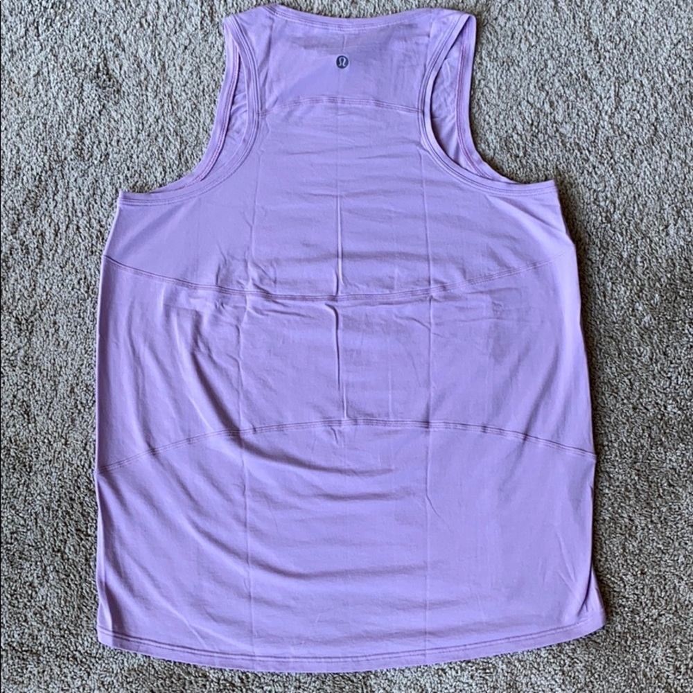 Lululemon tank - Picture 2 of 4